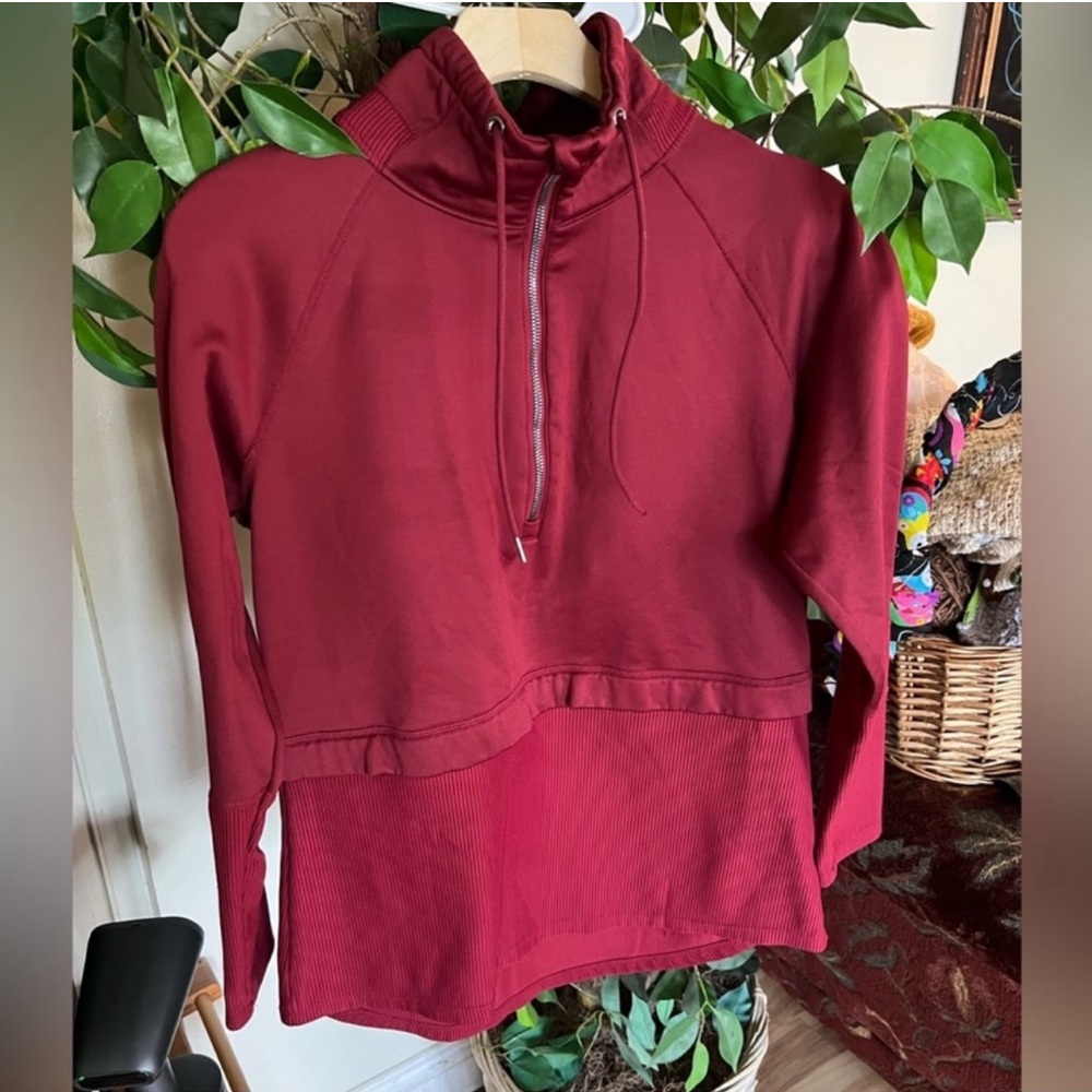 Avia Burgundy Turtleneck Sweater